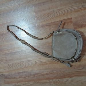 Crossbody purse